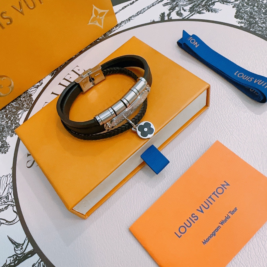 LuxluxHouse Best Quality Accessories Louis Vuitton