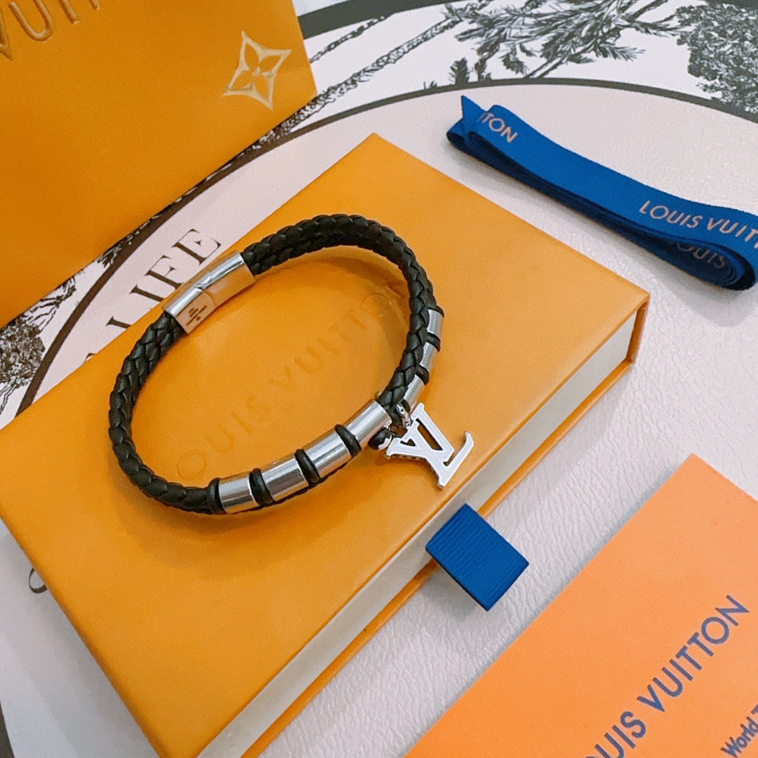 LuxluxHouse Best Quality Accessories Louis Vuitton