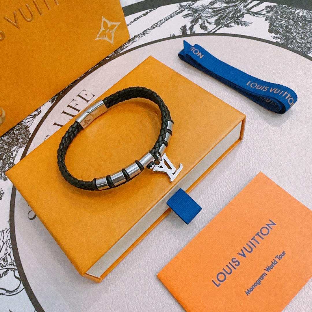 LuxluxHouse Best Quality Accessories Louis Vuitton