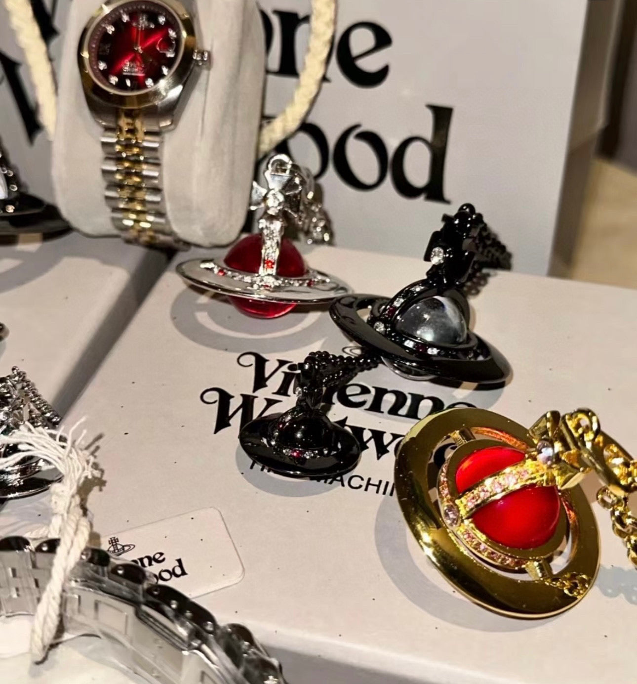 LuxluxHouse Best Quality Accessories Ring Ring  Vivienne Westwood