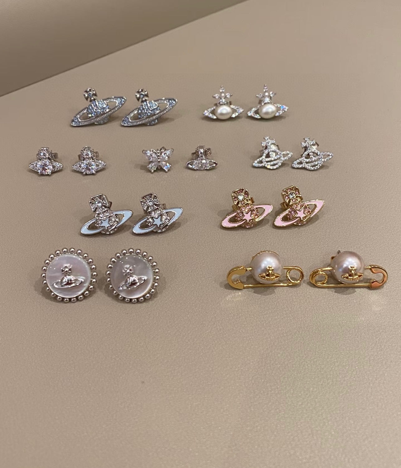 LuxluxHouse Best Quality Accessories Earrings Earrings  Vivienne Westwood