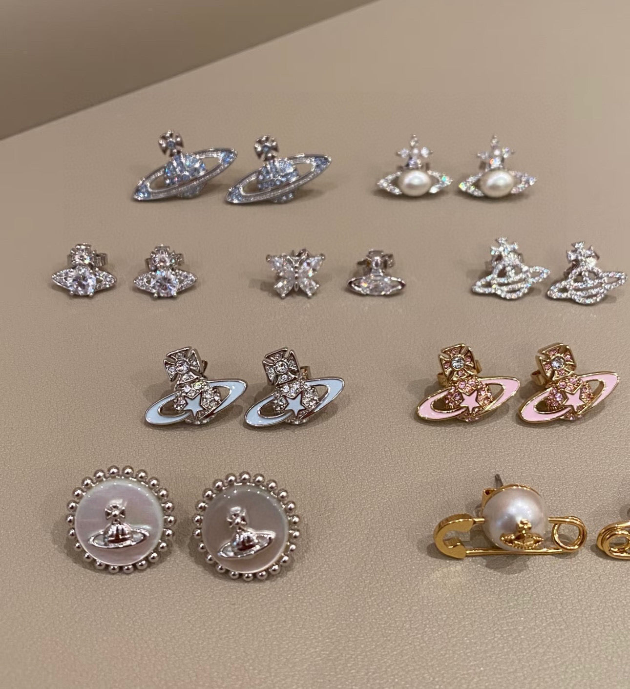 LuxluxHouse Best Quality Accessories Earrings Earrings  Vivienne Westwood