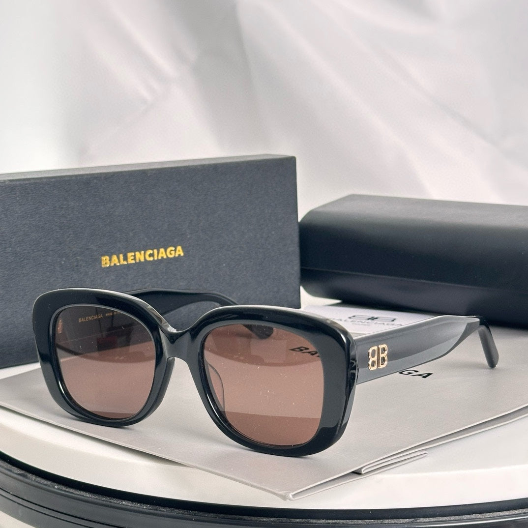 LuxluxHouse Best Quality Glasses Balenciaga