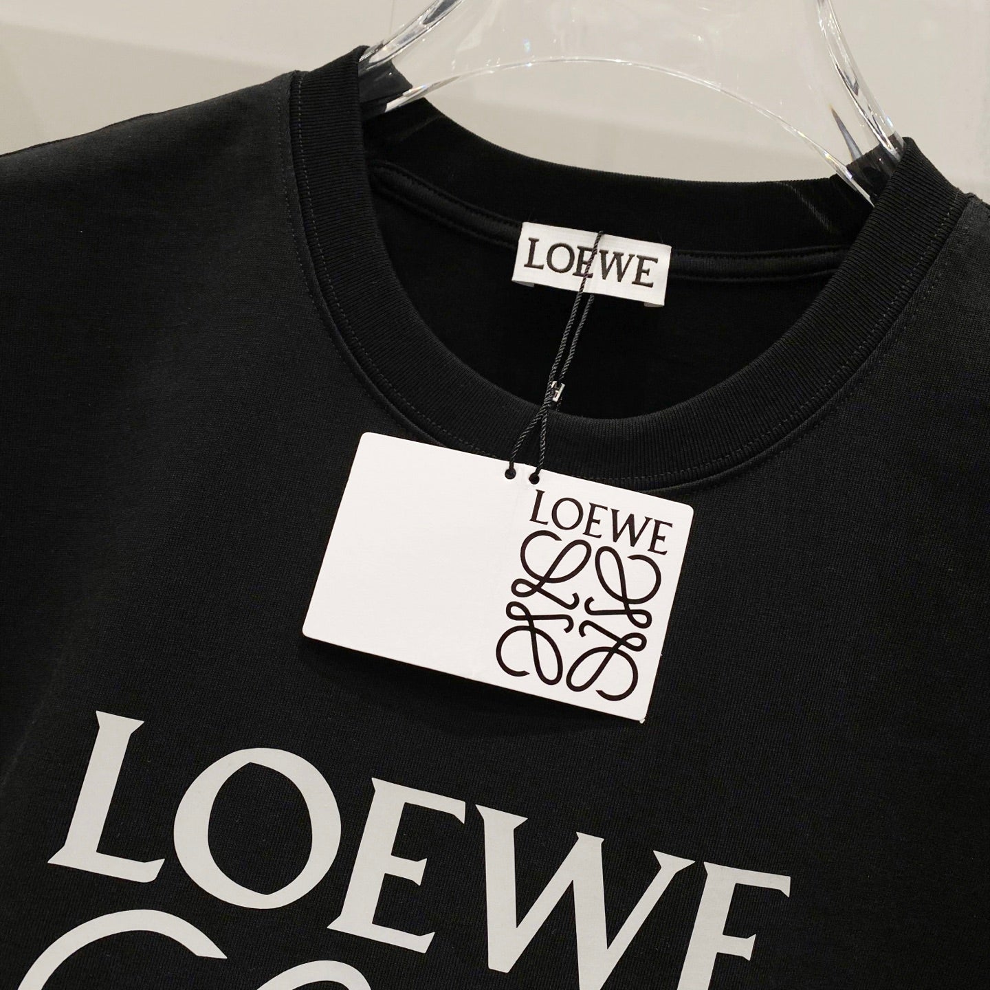 LuxluxHouse Best Quality Clothes T-shirt Loewe