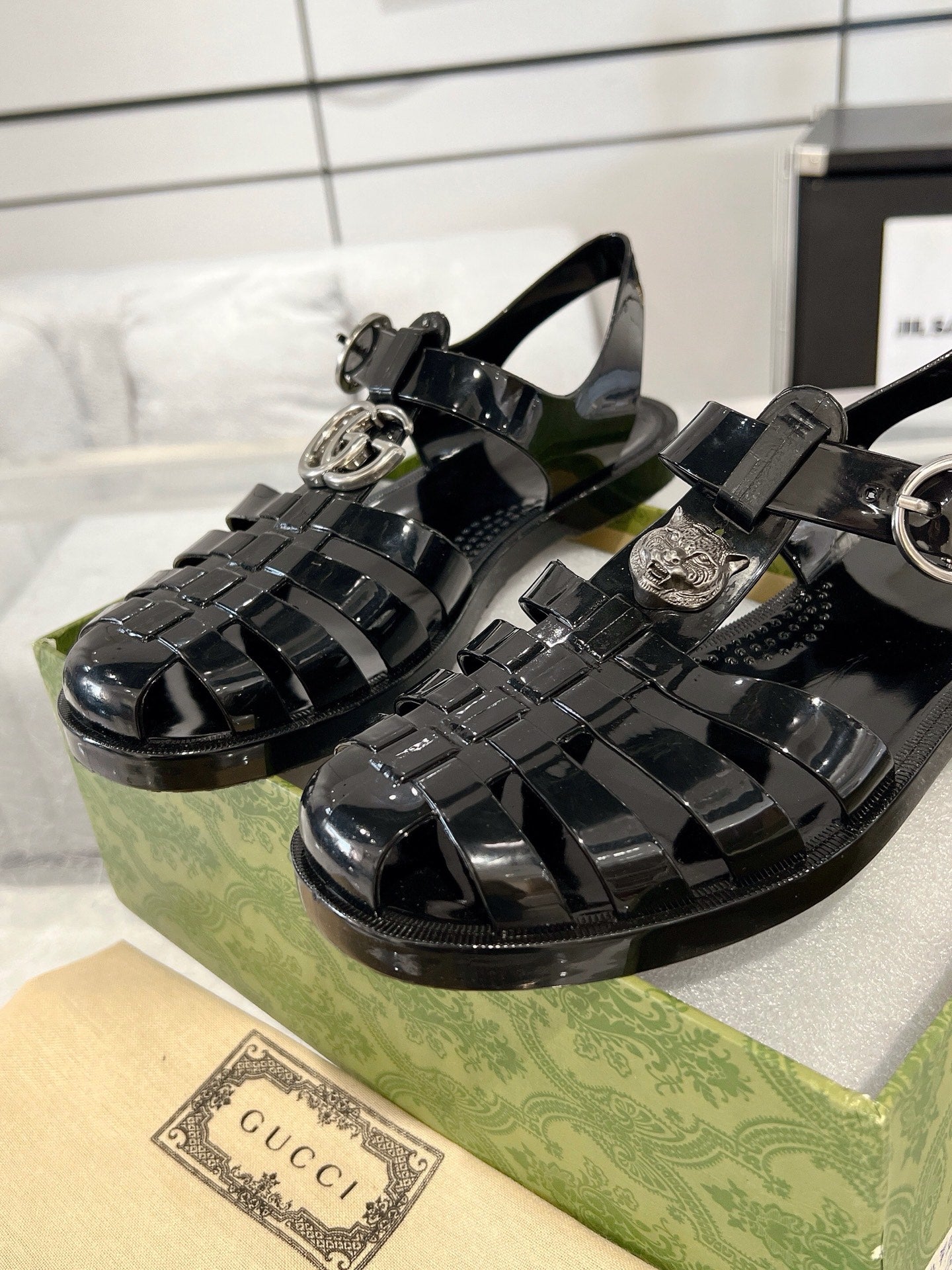 LuxluxHouse Best Quality Sandals Gucci