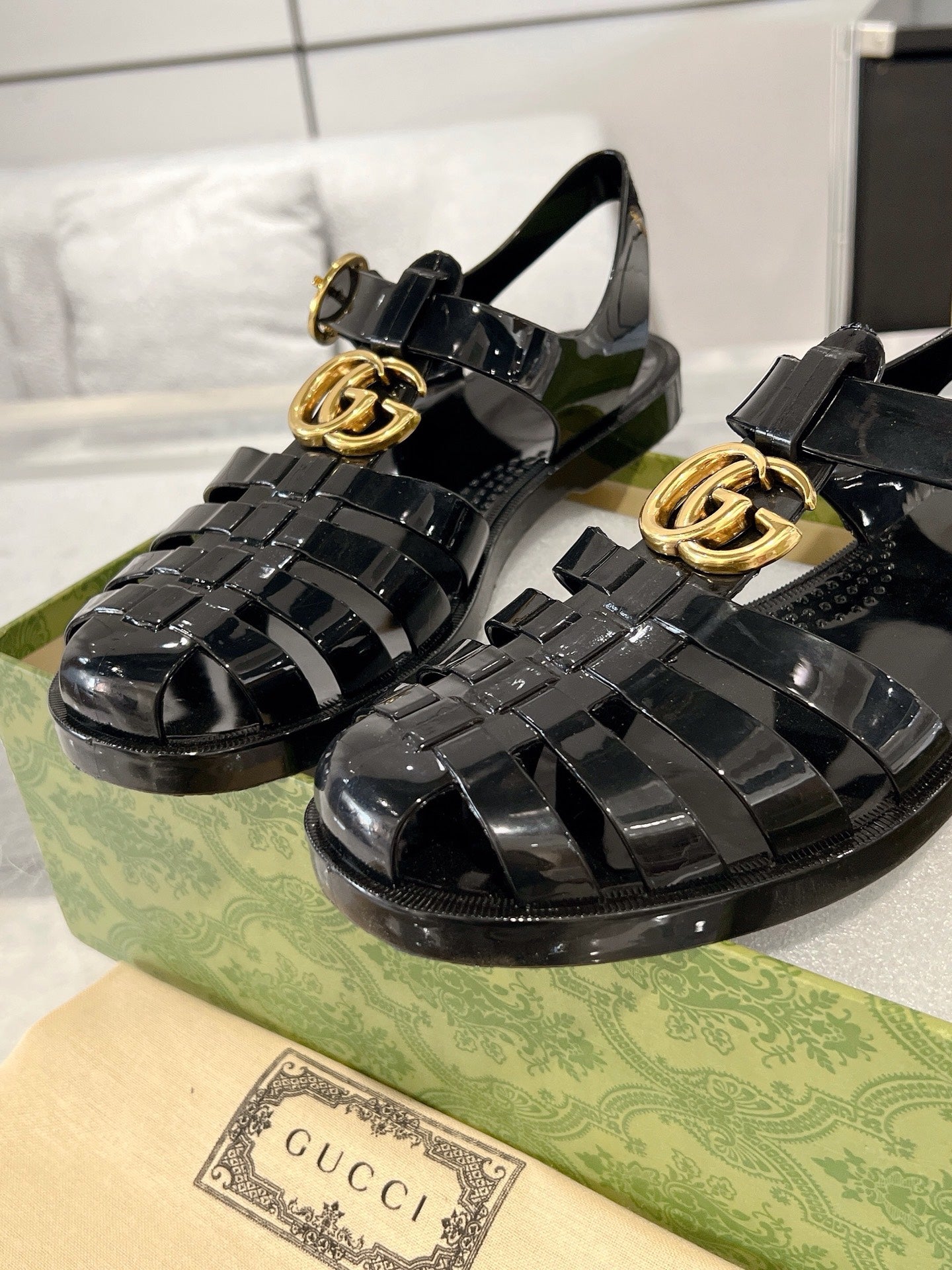 LuxluxHouse Best Quality Sandals Gucci