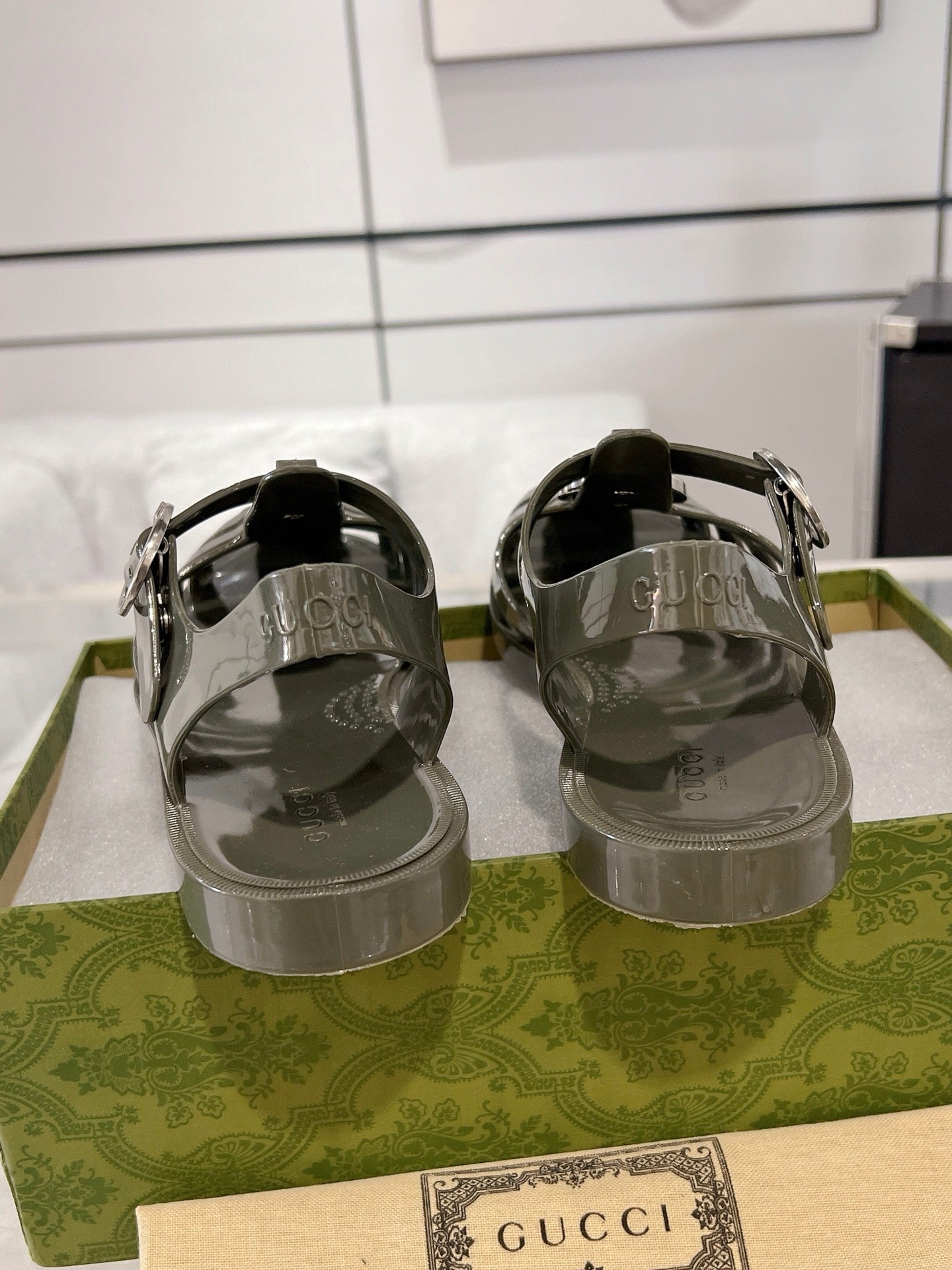 LuxluxHouse Best Quality Sandals Gucci