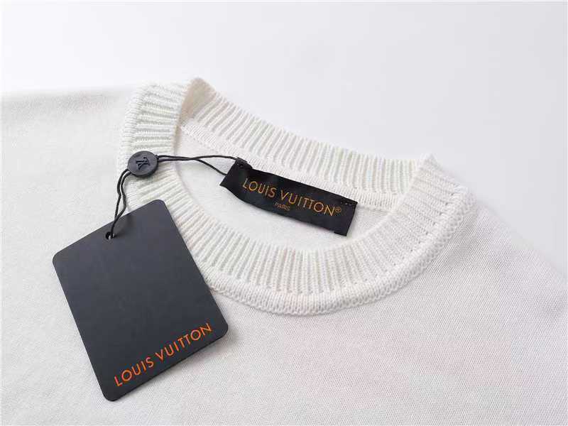 LuxluxHouse Best Quality Clothes T-shirt Louis Vuitton