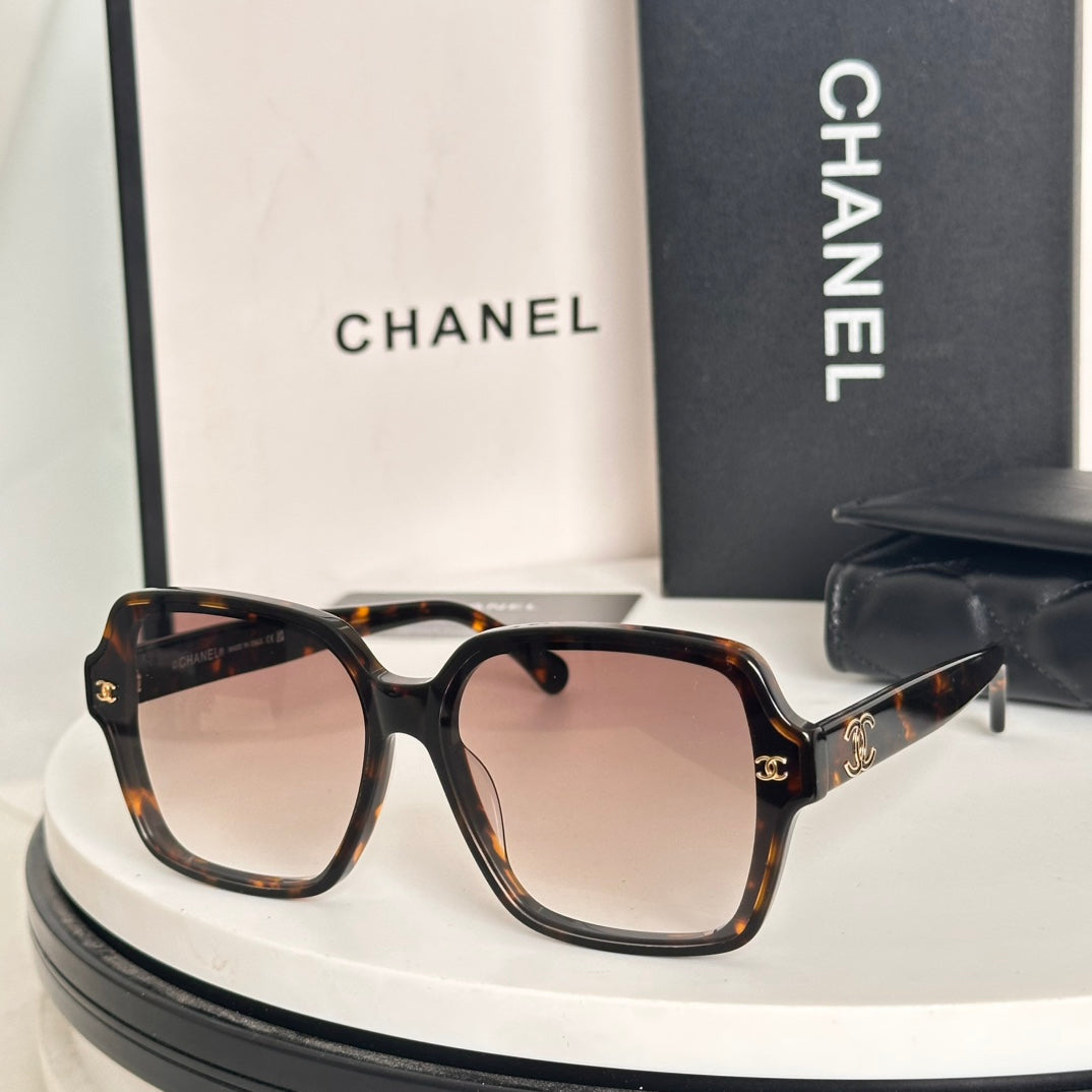 LuxluxHouse Best Quality Glasses Chanel