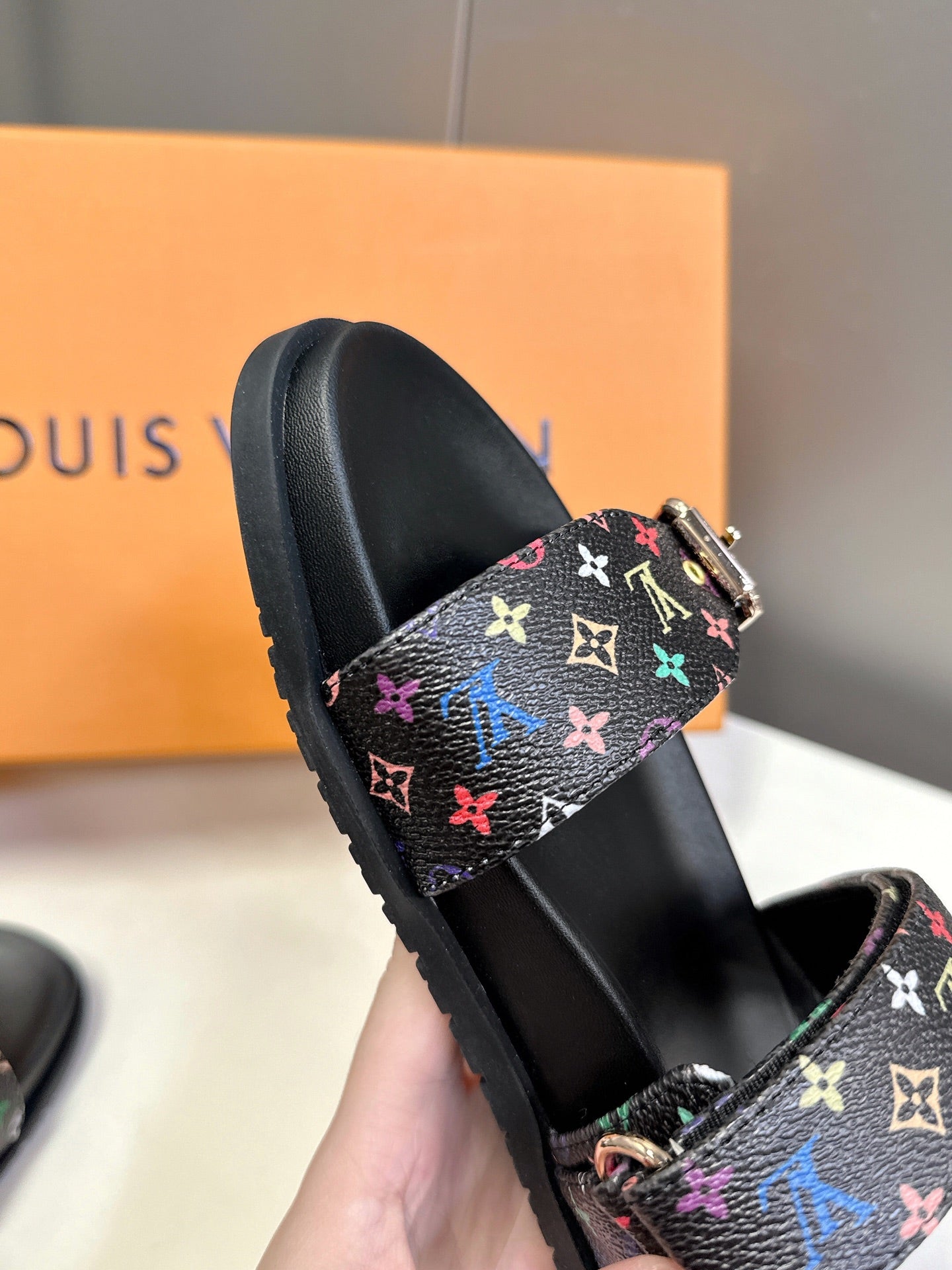 LuxluxHouse Best Quality Women Shoes Louis Vuitton