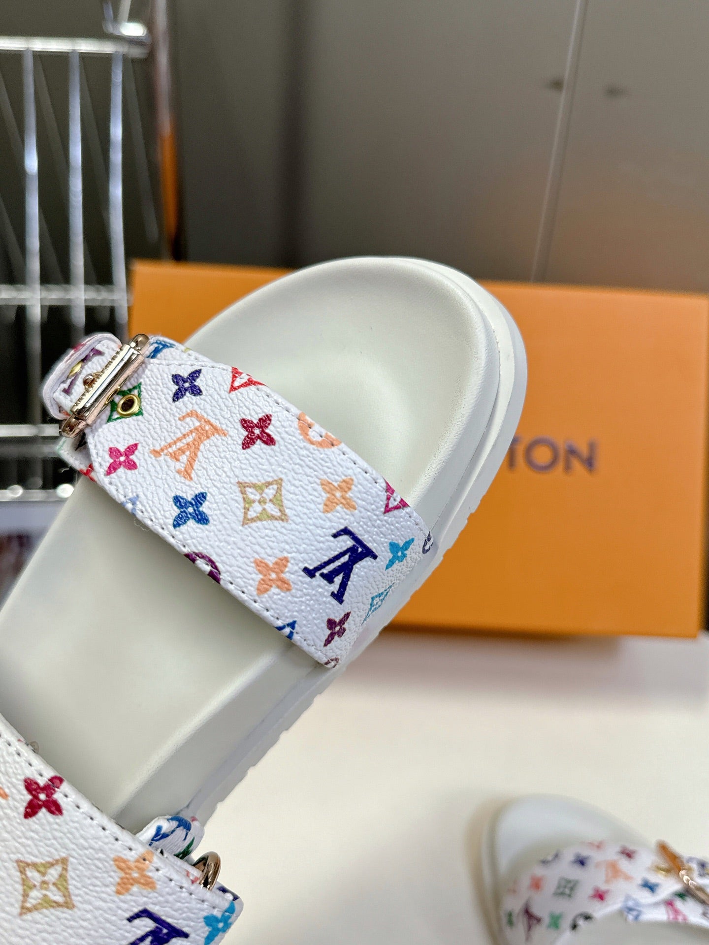 LuxluxHouse Best Quality Women Shoes Louis Vuitton