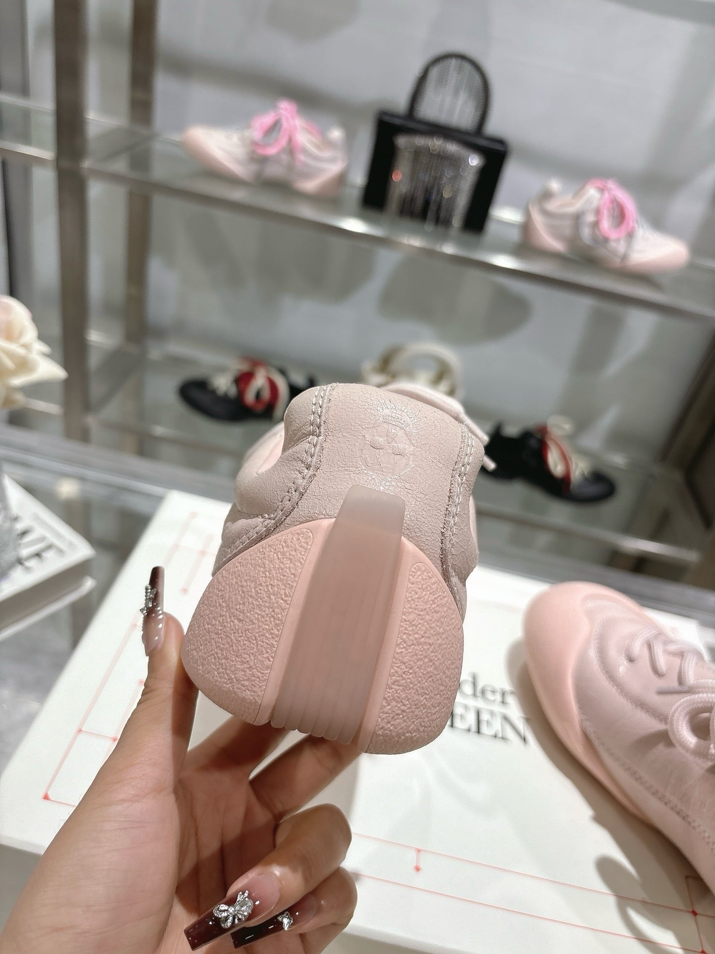 LuxluxHouse Best Quality Shoes Alexander McQueen