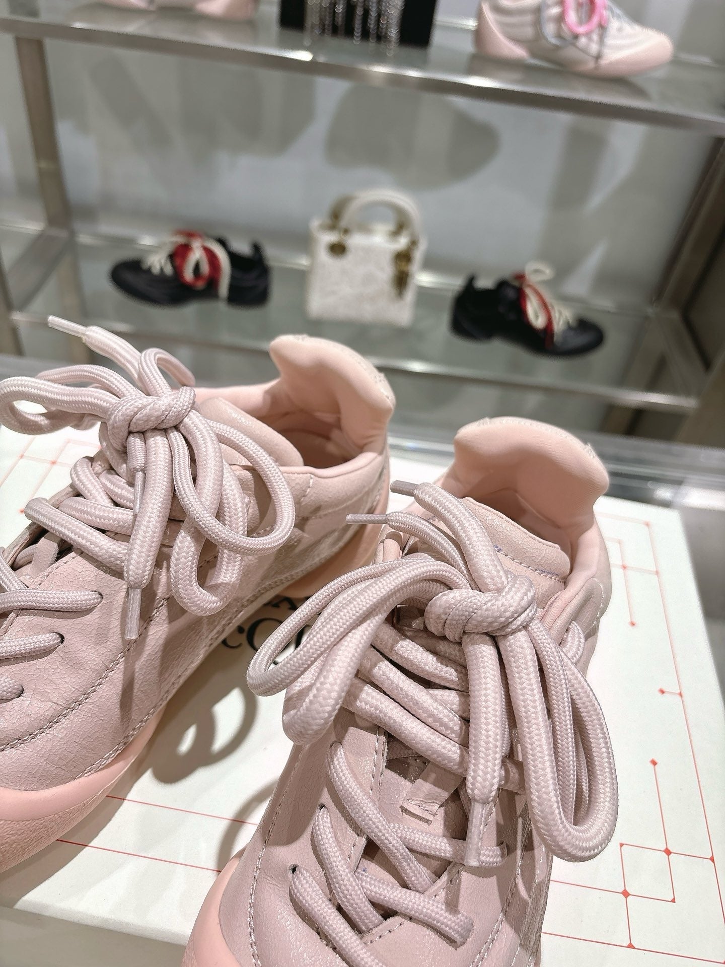 LuxluxHouse Best Quality Shoes Alexander McQueen