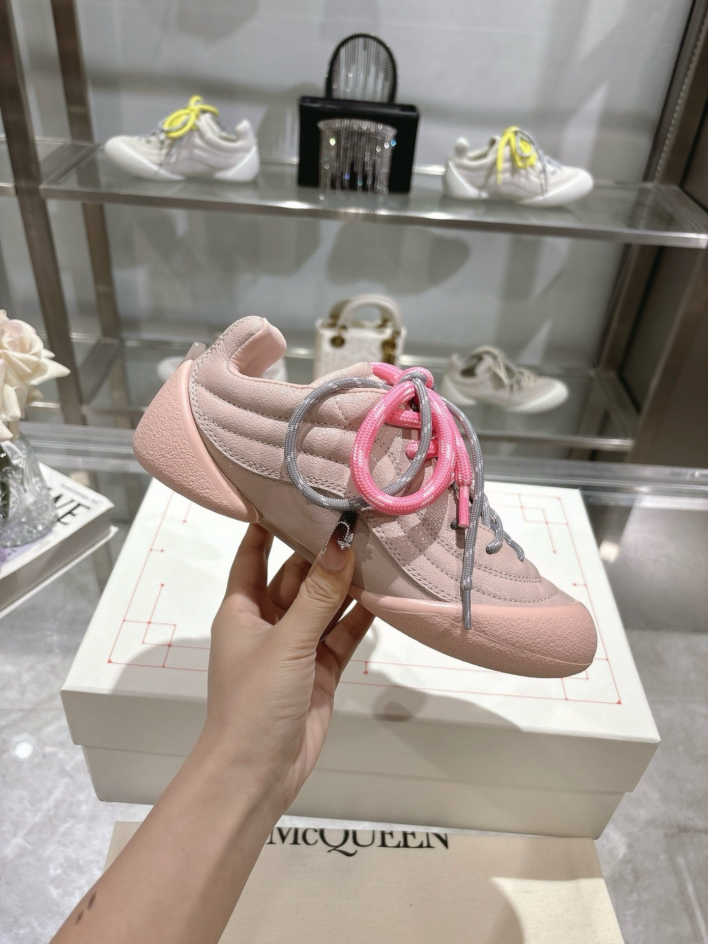 LuxluxHouse Best Quality Shoes Alexander McQueen