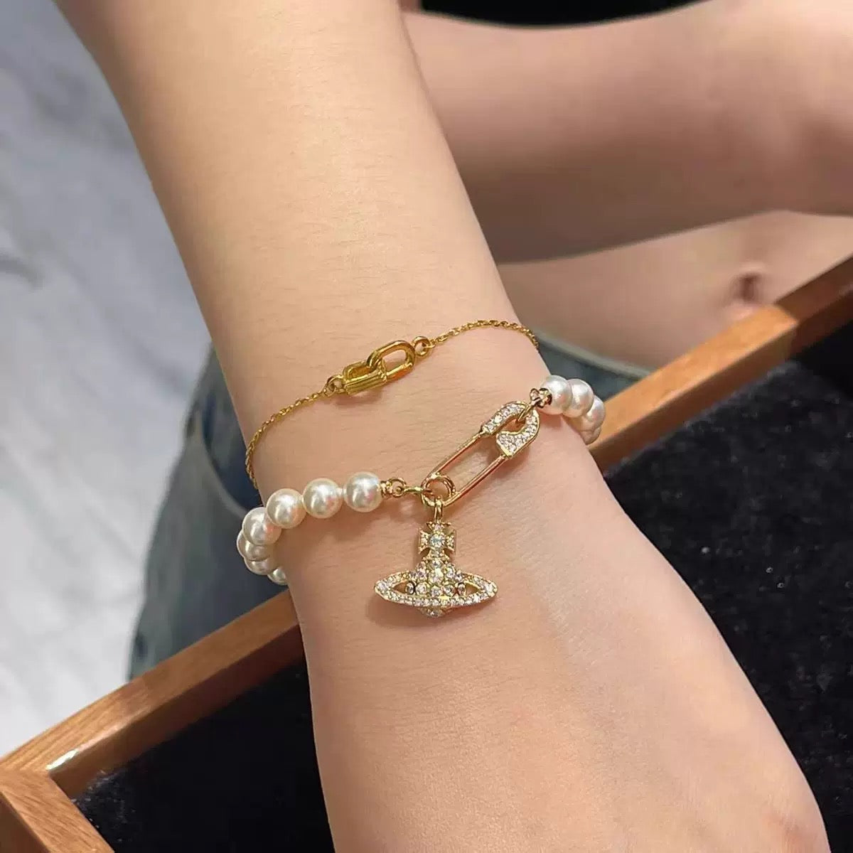 LuxluxHouse Best Quality Accessories Bracelet Vivienne Westwood