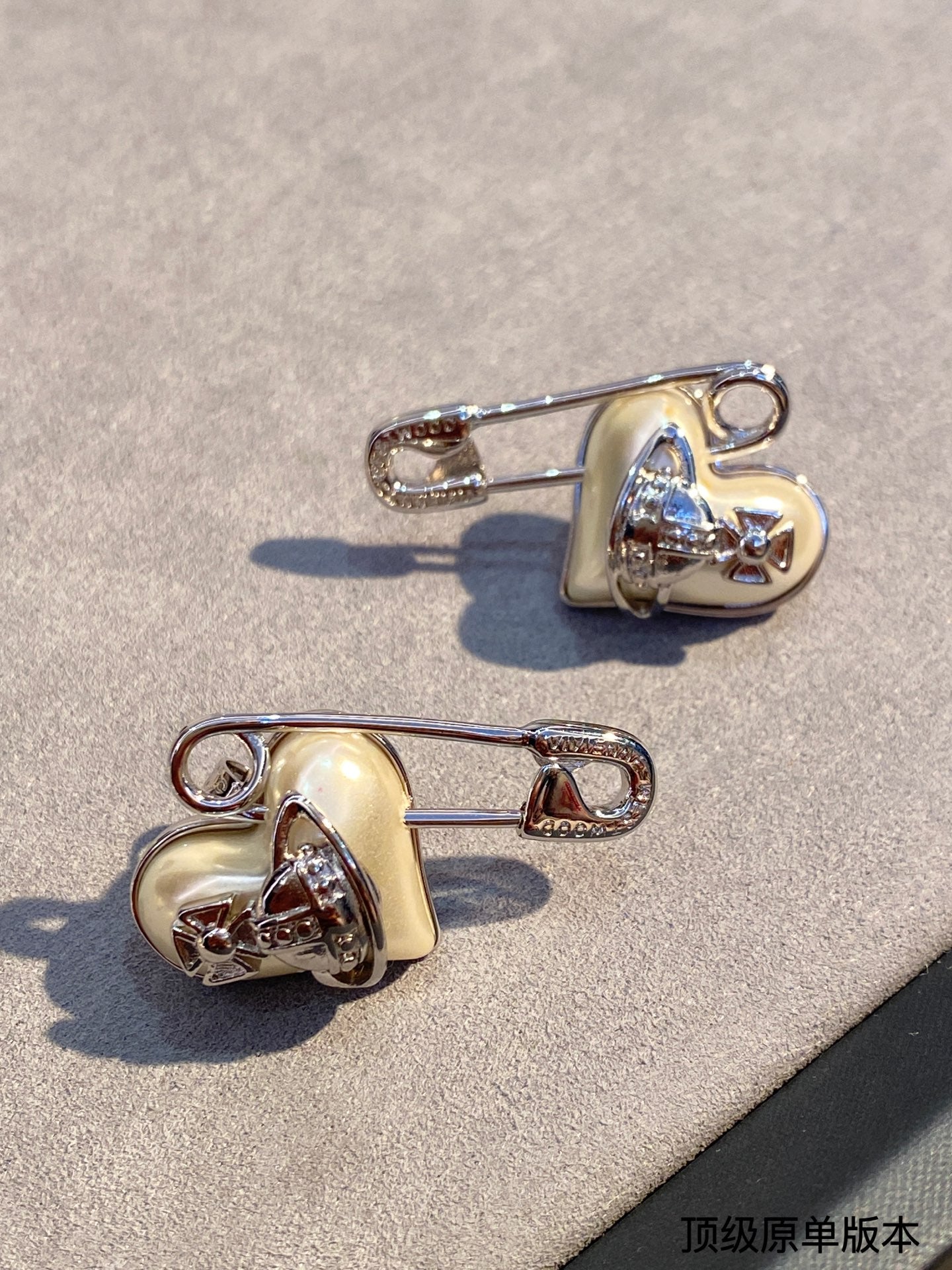 LuxluxHouse Best Quality Accessories Earrings Bracelet Vivienne Westwood Necklace
