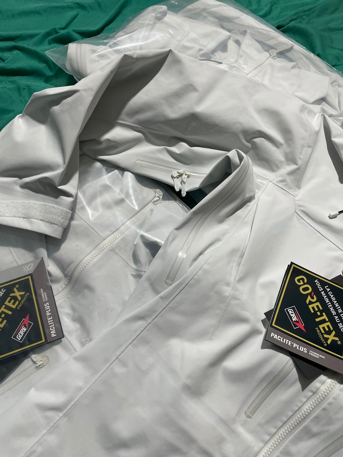 LuxluxHouse Best Quality Clothes Coats & Jackets Arcteryx