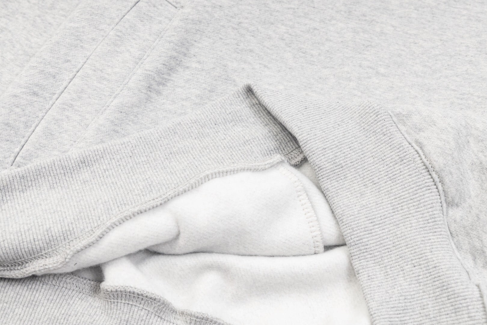 LuxluxHouse Best Quality Clothes Ck Hoodie & Sweater