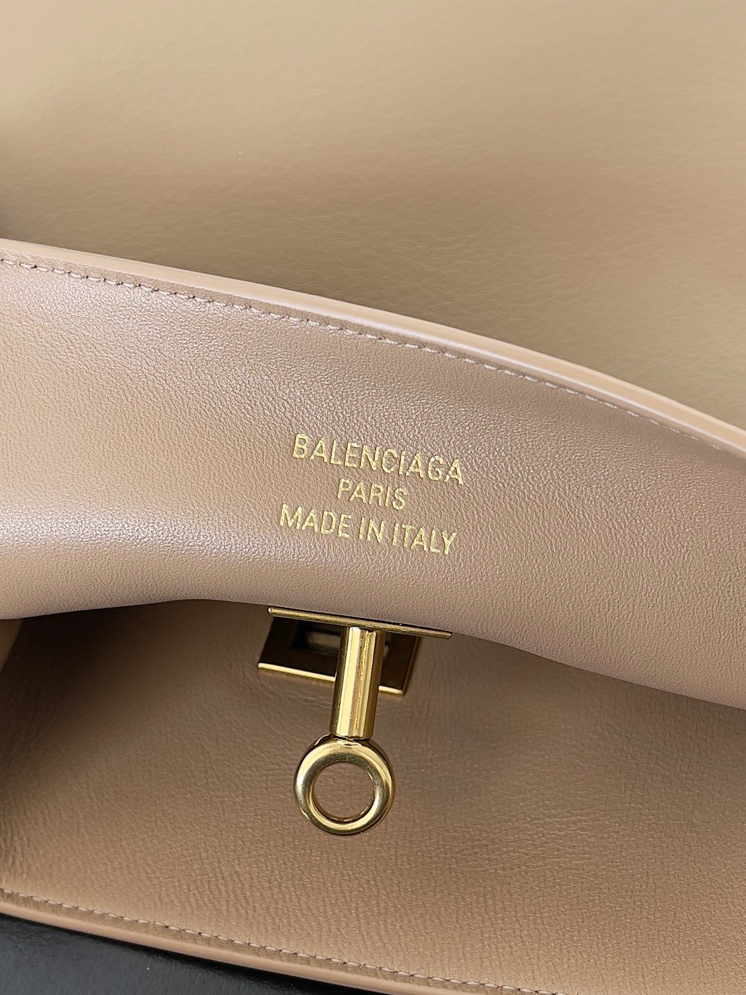 LuxluxHouse Best Quality Bags Balenciaga