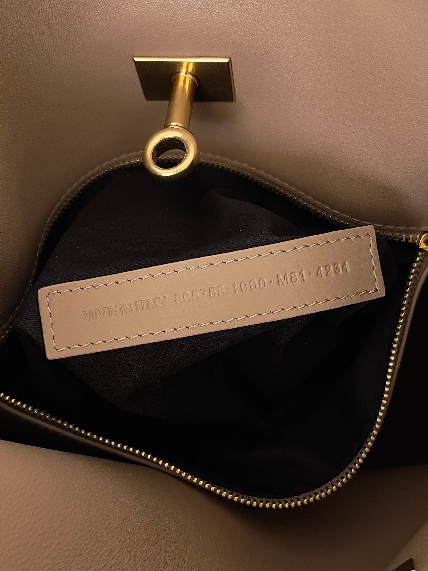 LuxluxHouse Best Quality Bags Balenciaga