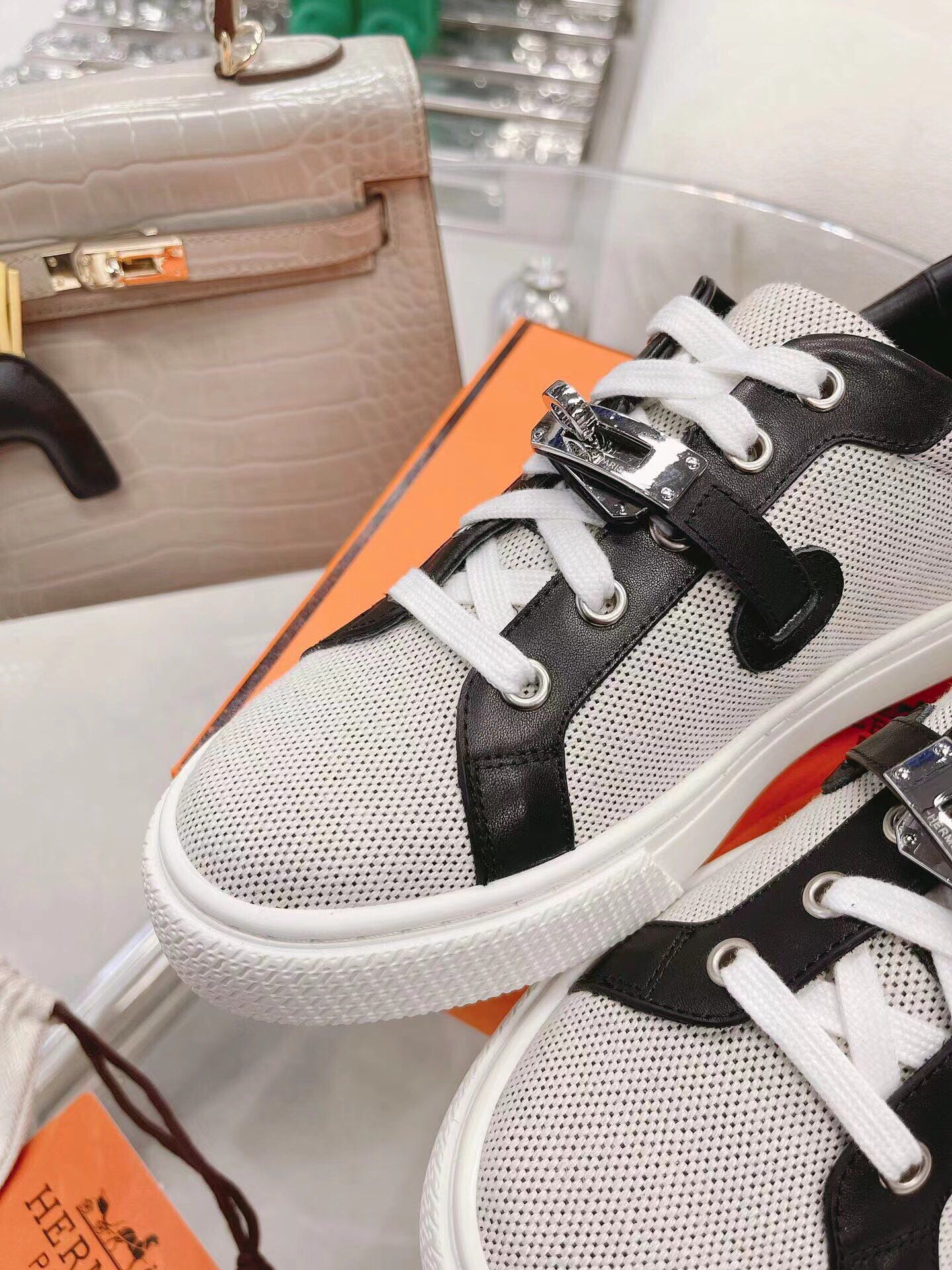LuxluxHouse Best Quality Women Shoes Hermes