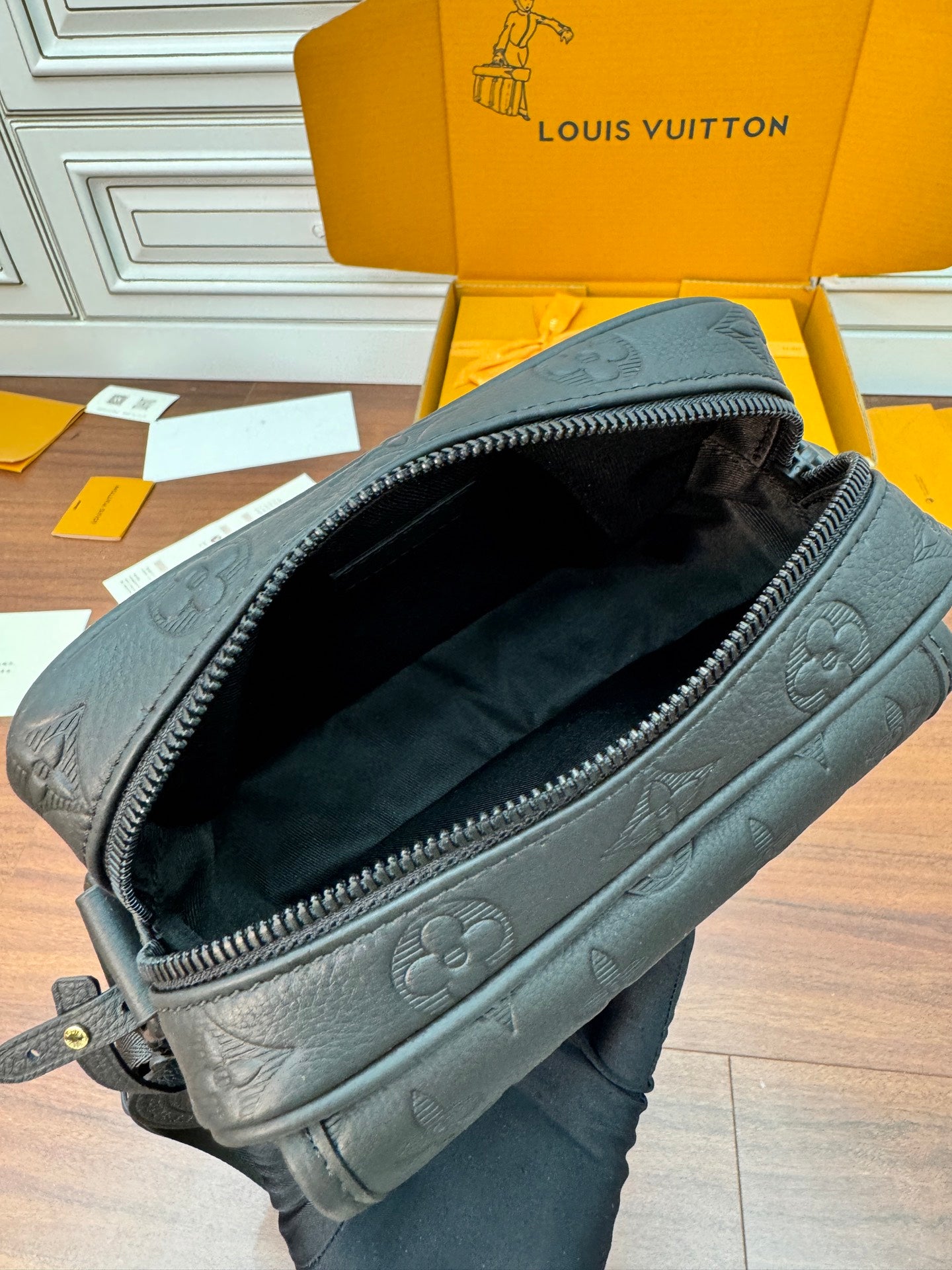 LuxluxHouse Best Quality Bags Best Louis Vuitton Men