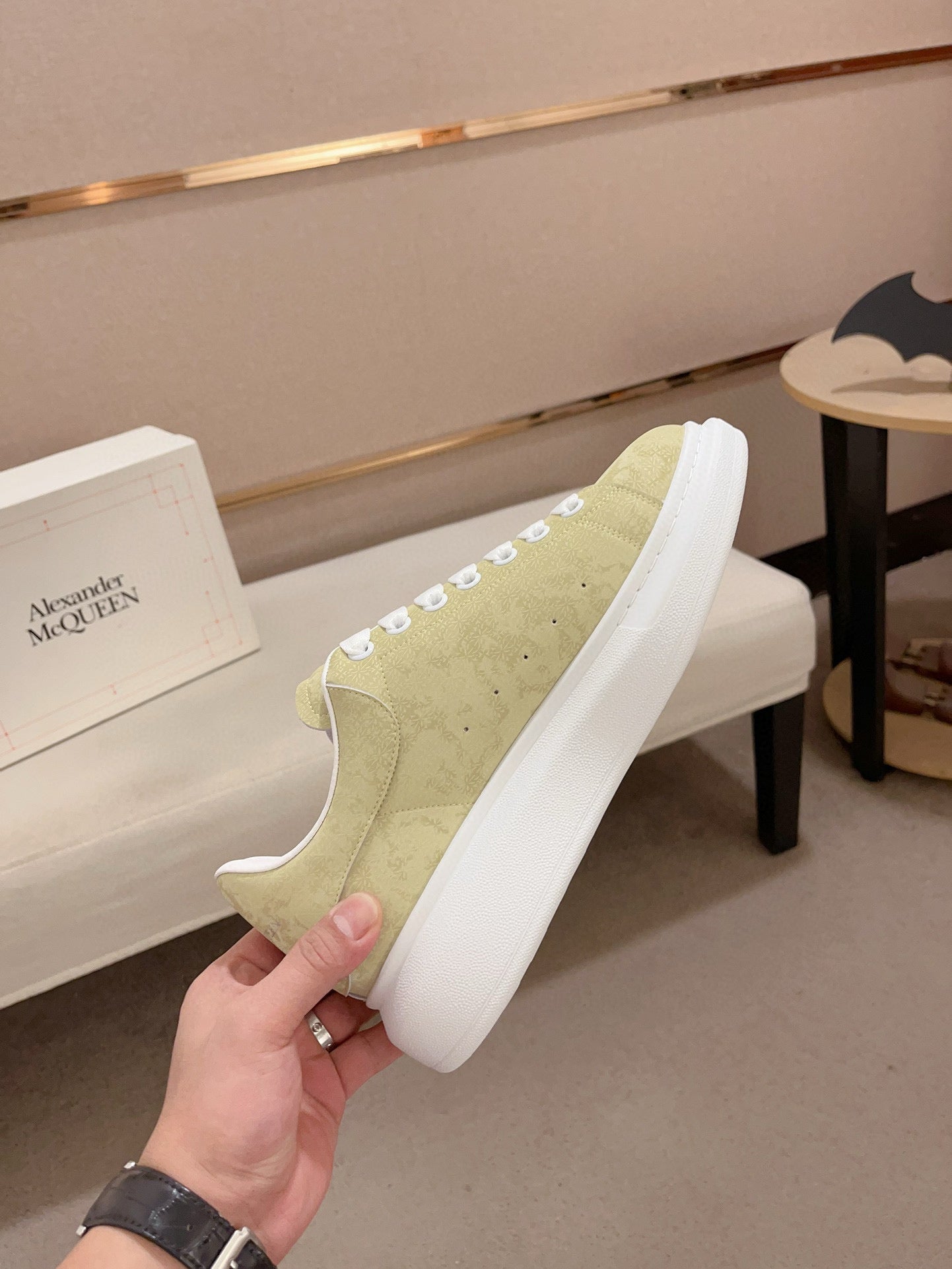 LuxluxHouse Best Quality Shoes Alexander McQueen