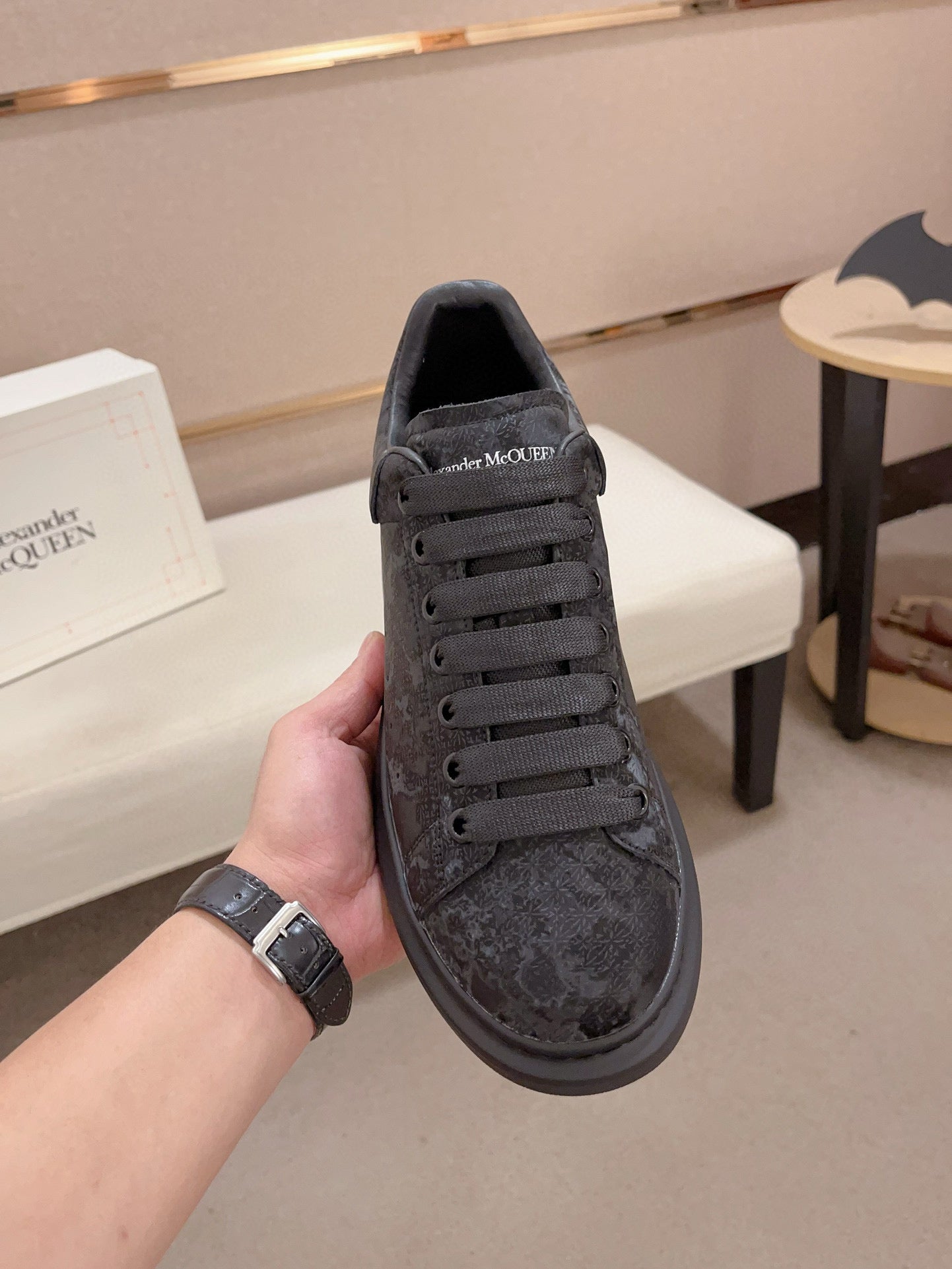 LuxluxHouse Best Quality Shoes Alexander McQueen