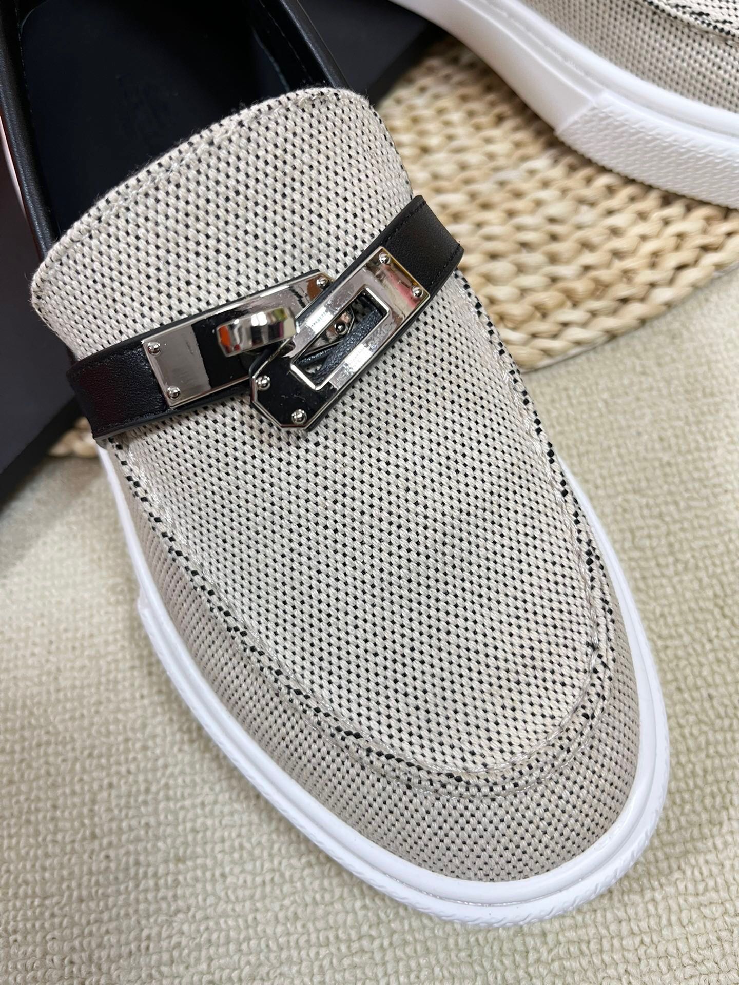 LuxluxHouse Best Quality Women Shoes Hermes