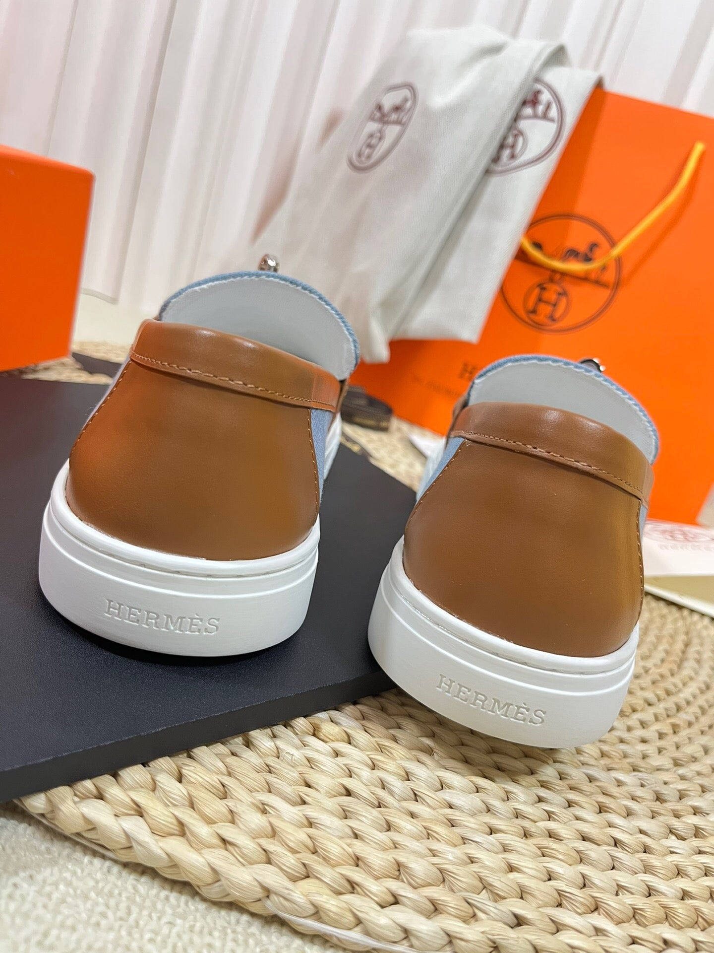 LuxluxHouse Best Quality Women Shoes Hermes