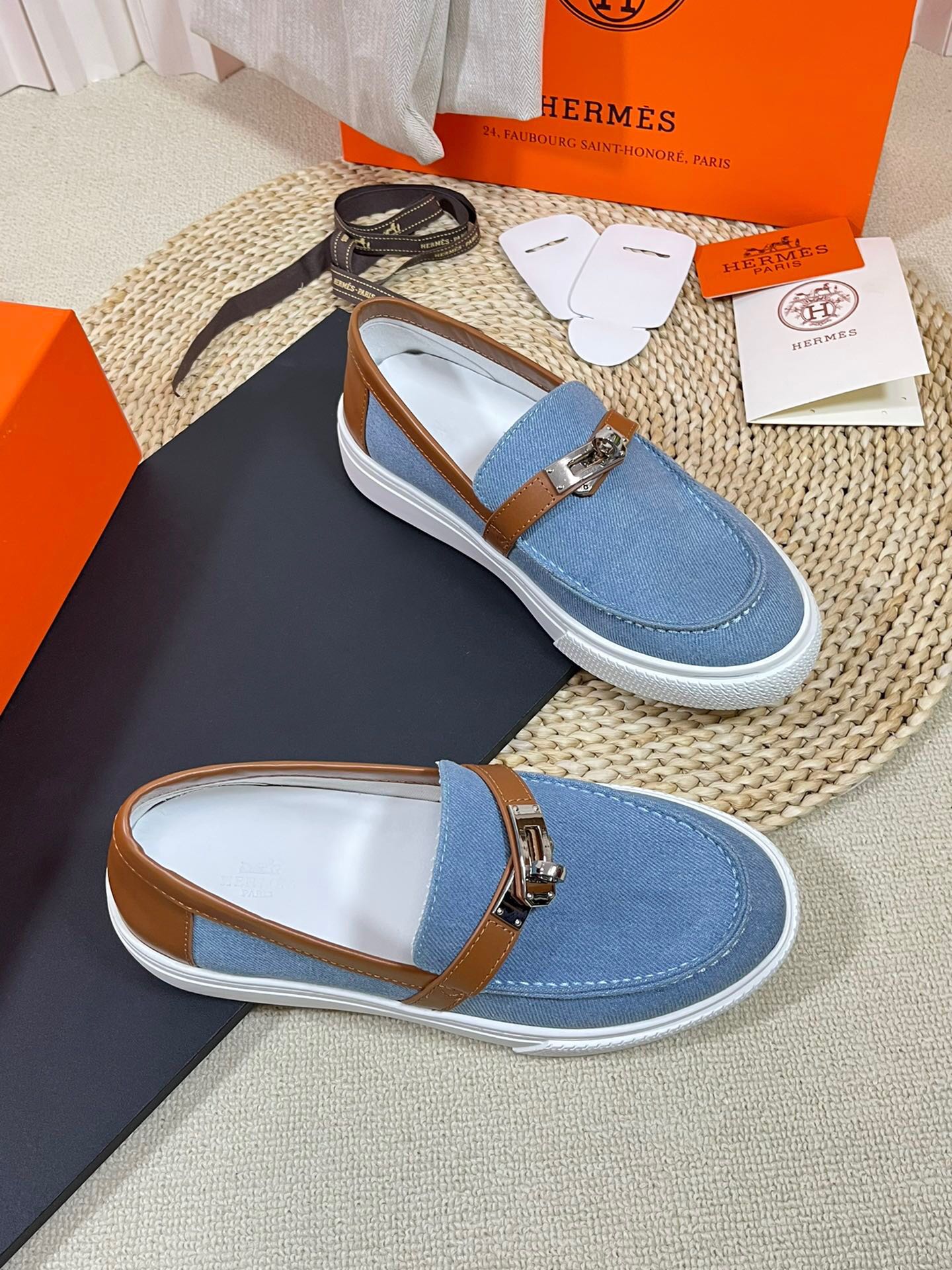 LuxluxHouse Best Quality Women Shoes Hermes