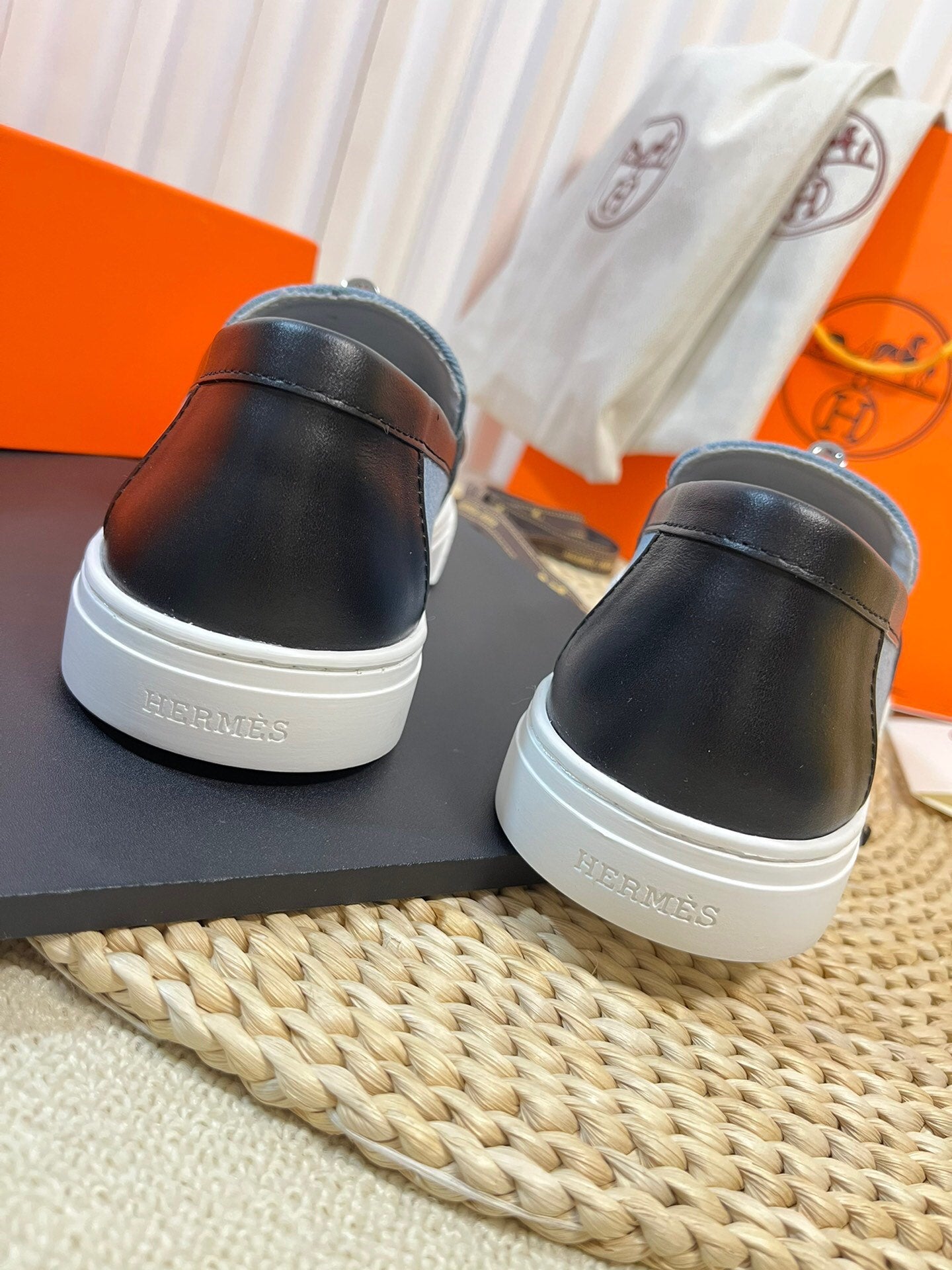 LuxluxHouse Best Quality Women Shoes Hermes