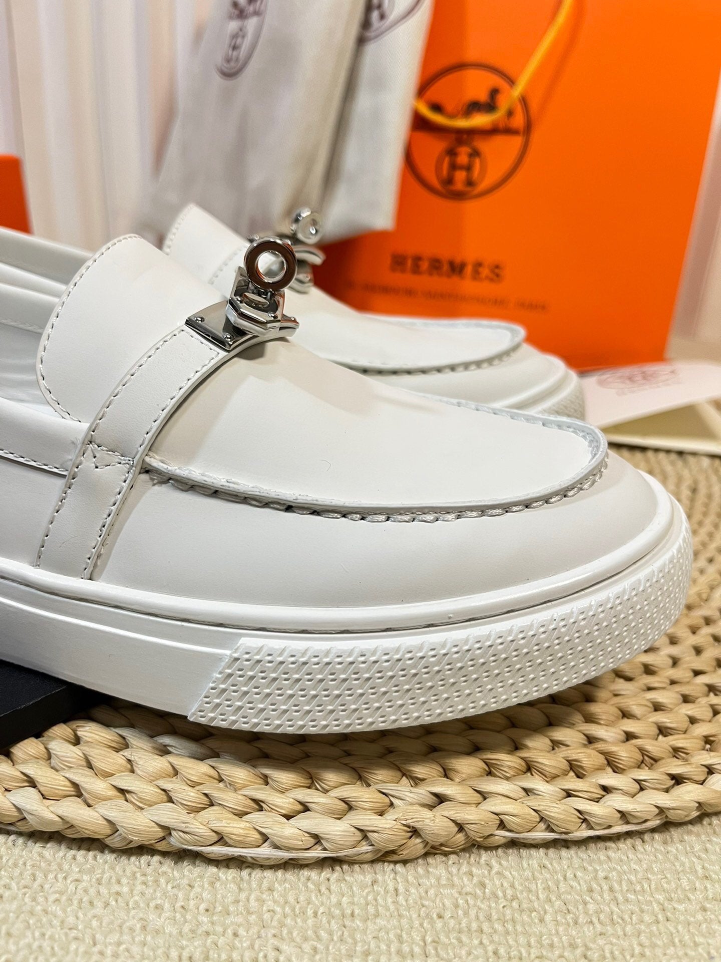 LuxluxHouse Best Quality Women Shoes Hermes