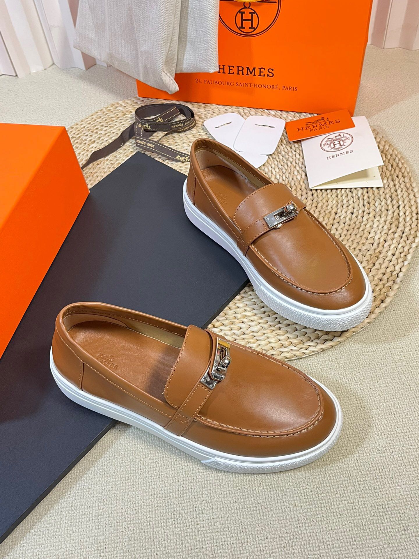 LuxluxHouse Best Quality Women Shoes Hermes