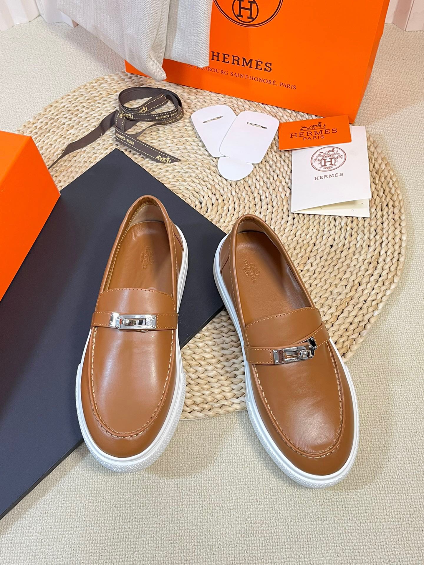 LuxluxHouse Best Quality Women Shoes Hermes