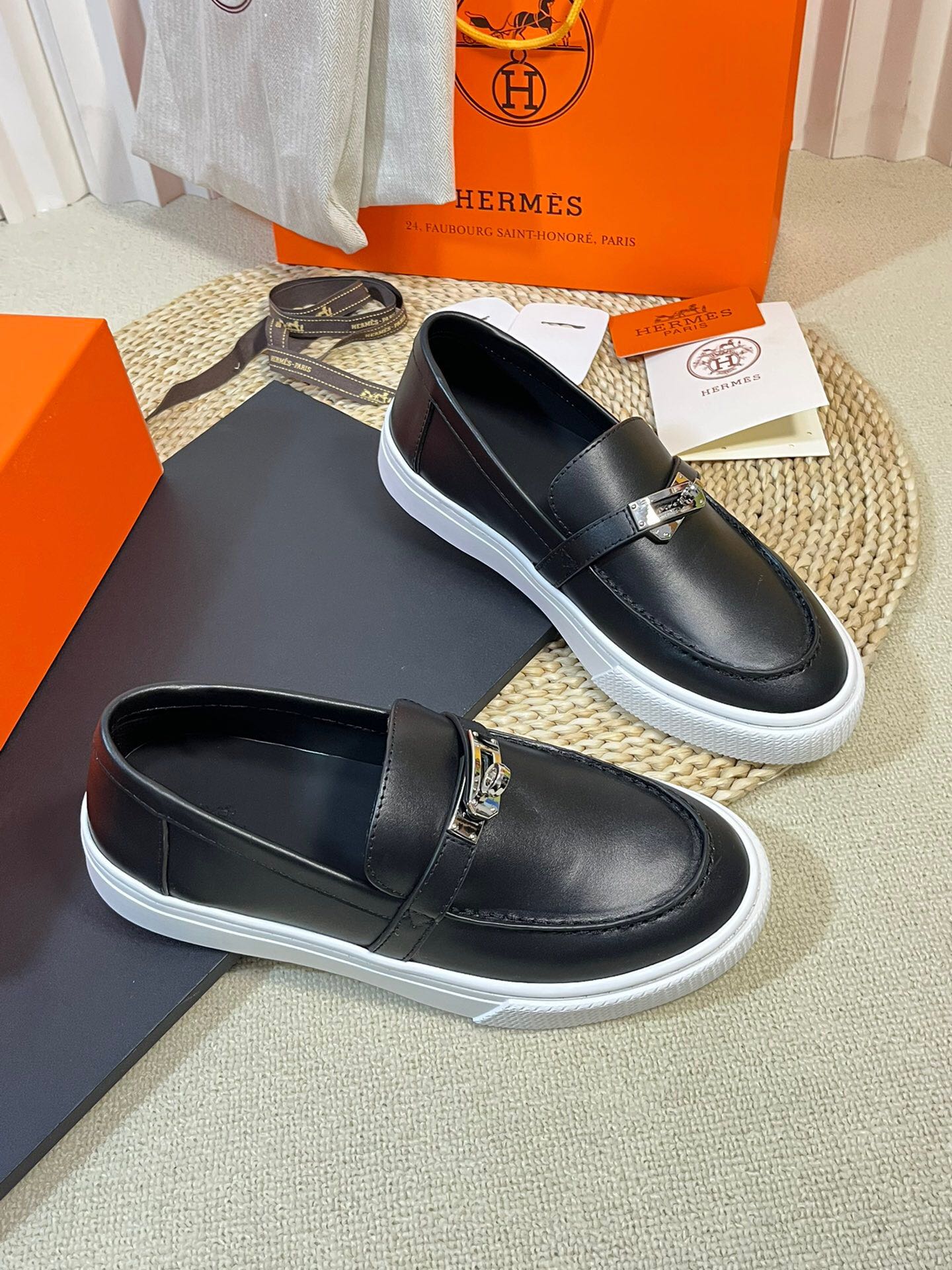 LuxluxHouse Best Quality Women Shoes Hermes
