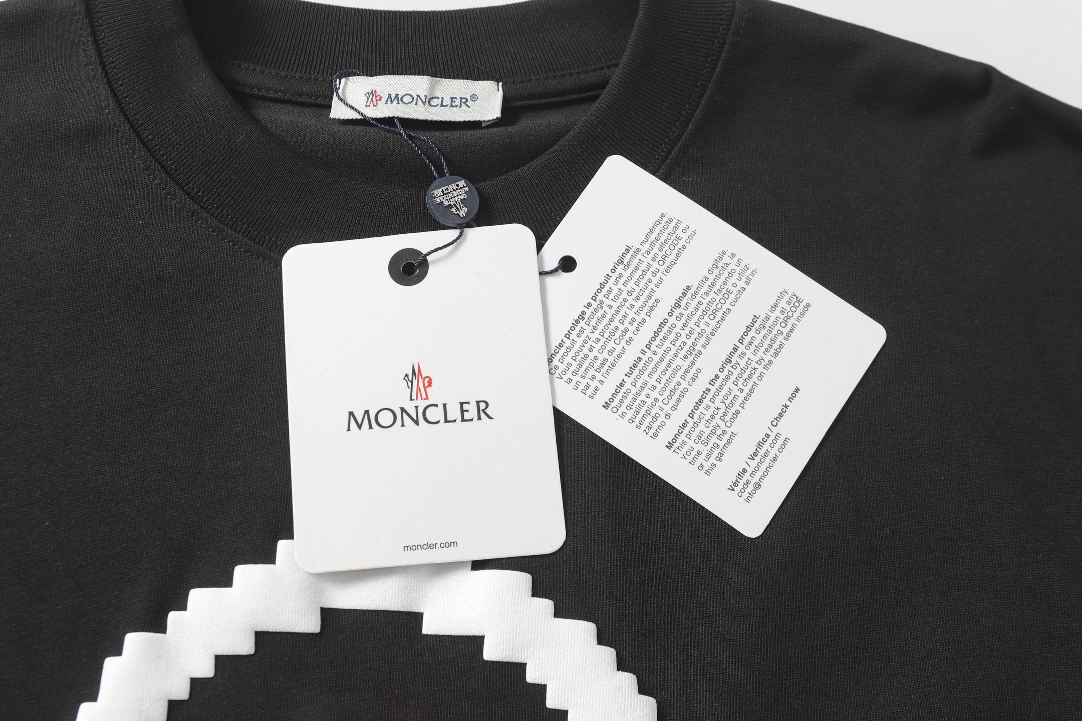 LuxluxHouse Best Quality Clothes T-shirt Moncler