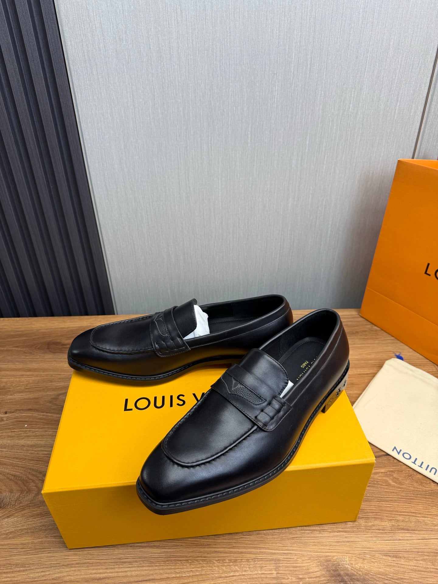 LuxluxHouse Best Quality Louis Vuitton Dress Shoes