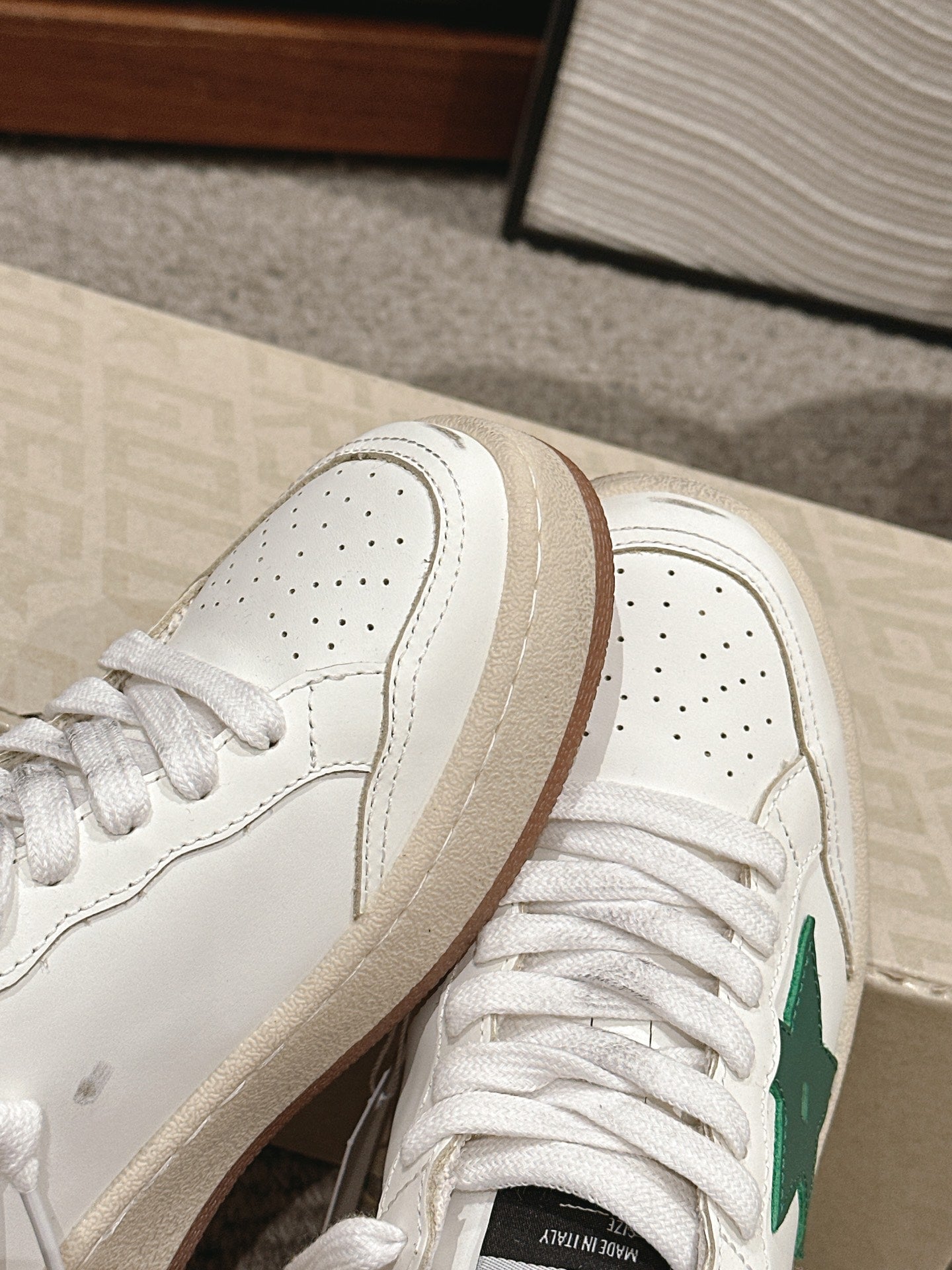 LuxluxHouse Best Quality Shoes Golden Goose