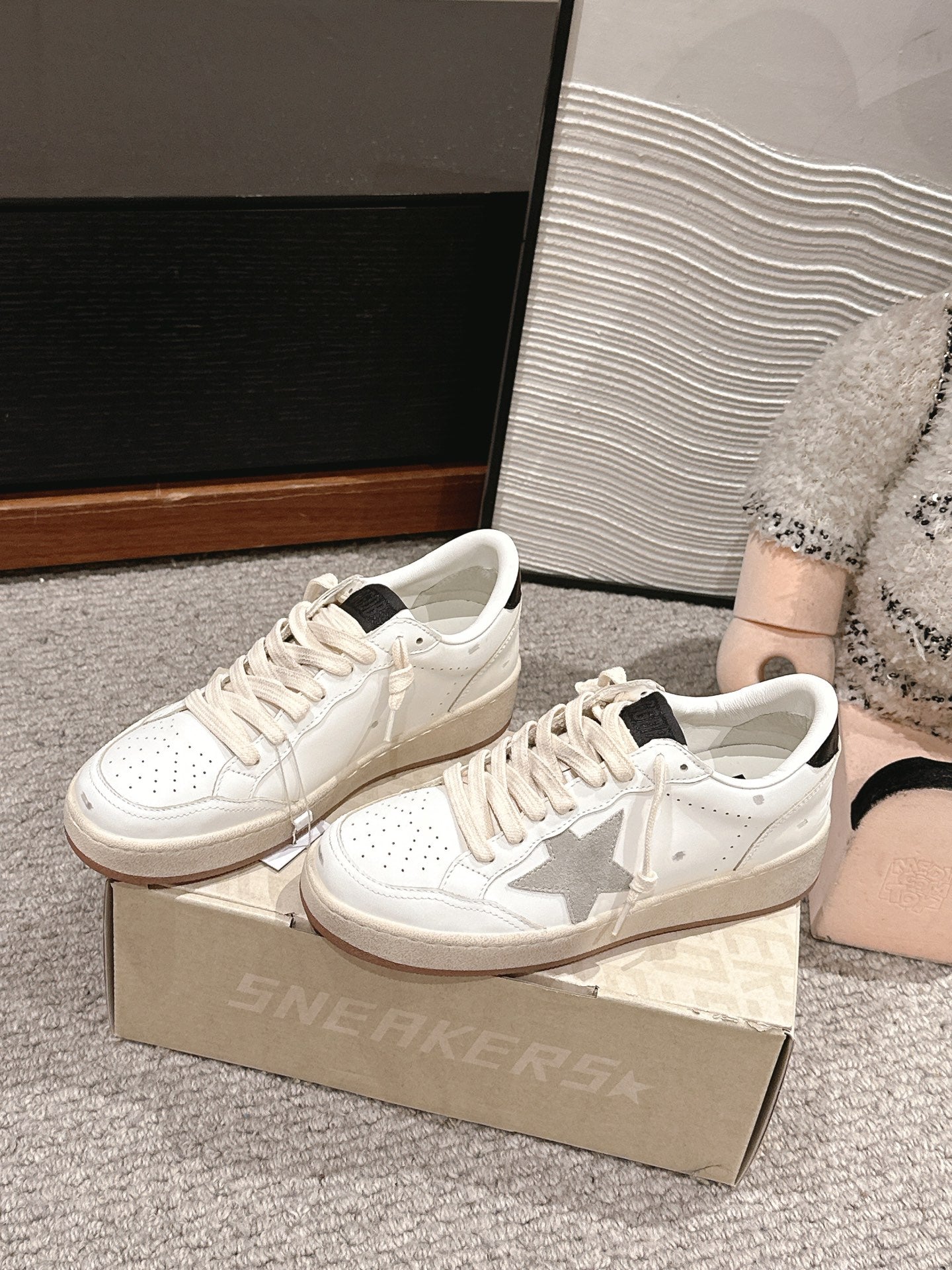 LuxluxHouse Best Quality Shoes Golden Goose