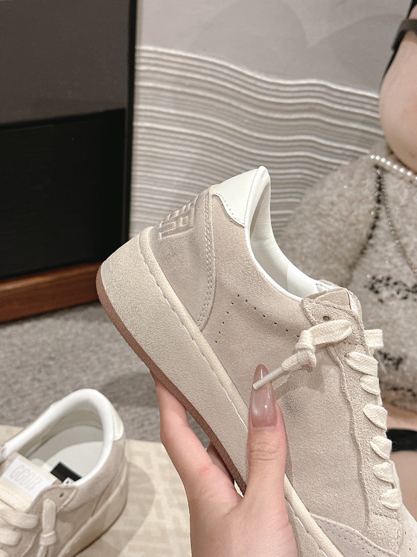 LuxluxHouse Best Quality Shoes Golden Goose