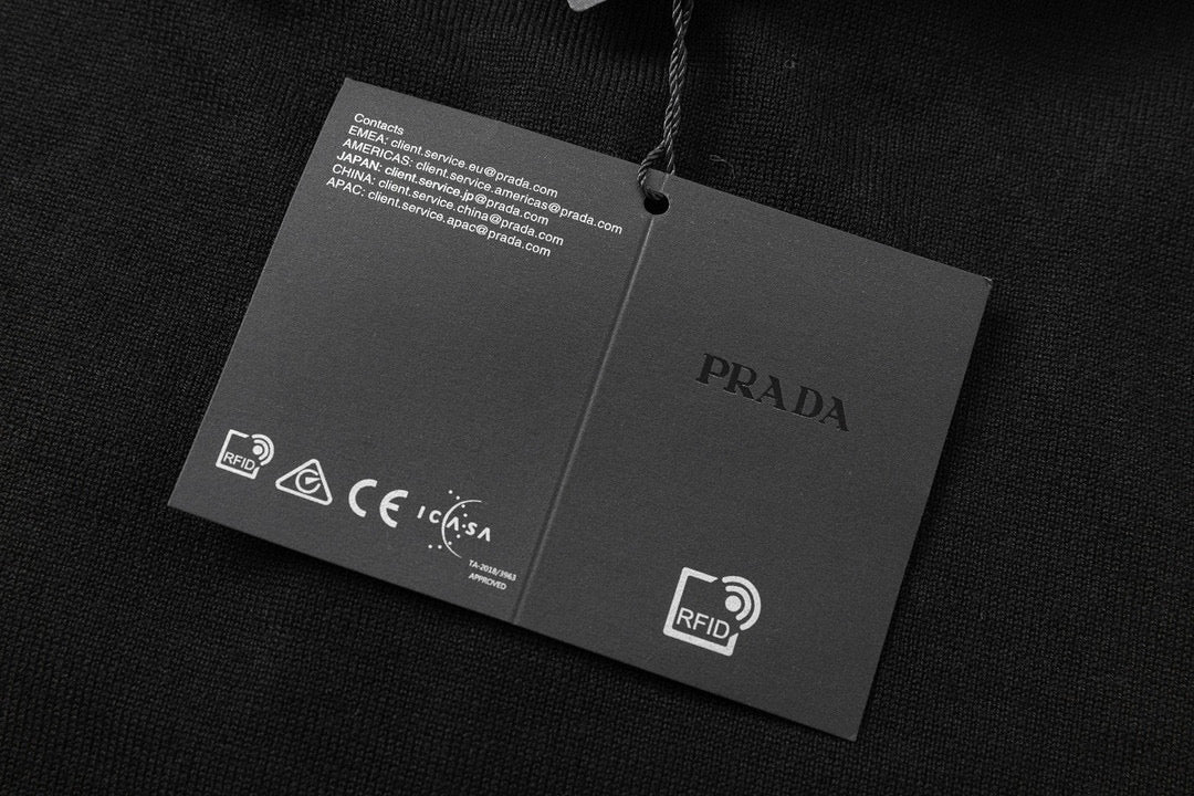 LuxluxHouse Best Quality Clothes T-shirt Prada