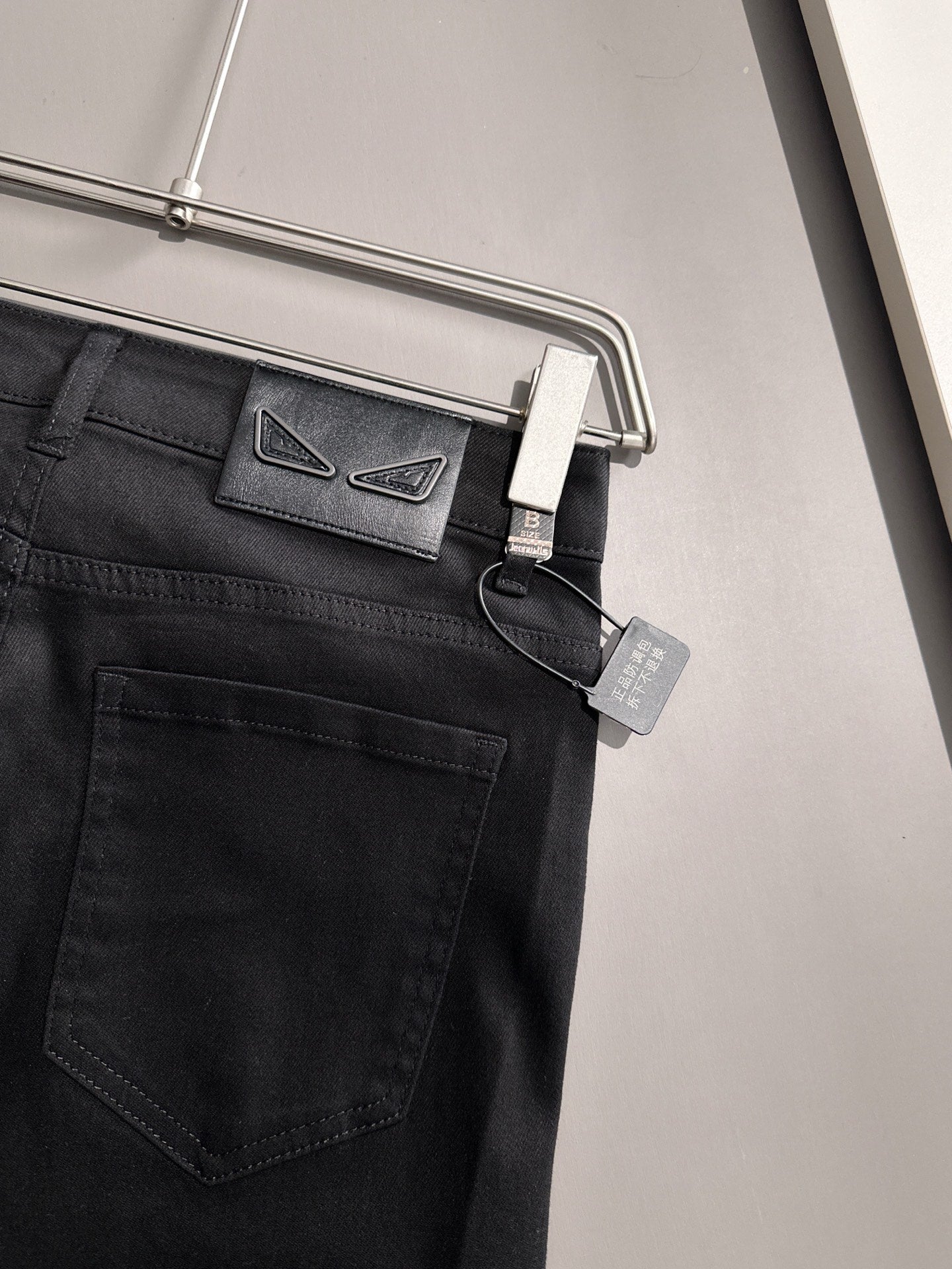 LuxluxHouse Best Quality Clothes Fendi Pants