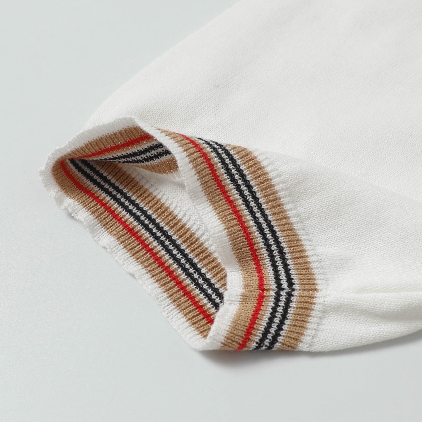 LuxluxHouse Best Quality Clothes Burberry T-shirt