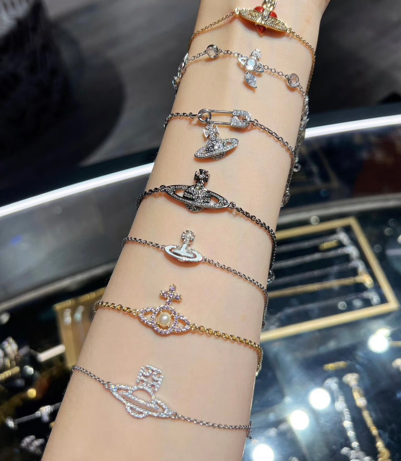LuxluxHouse Best Quality Accessories Earrings Bracelet  Vivienne Westwood Necklace