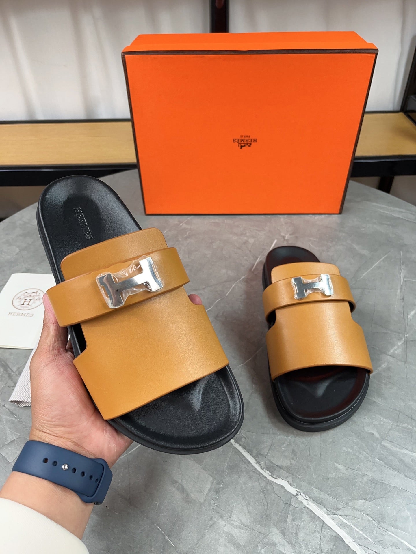 LuxluxHouse Best Quality Sandals Hermes