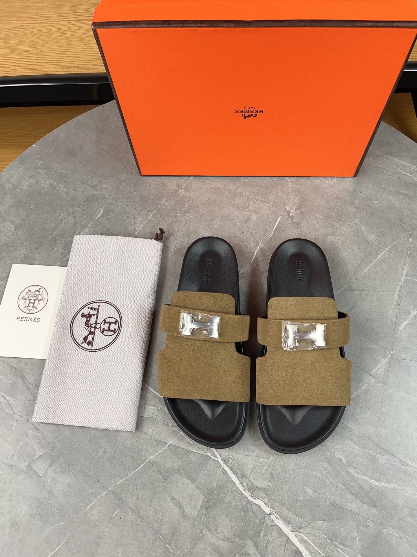 LuxluxHouse Best Quality Sandals Hermes