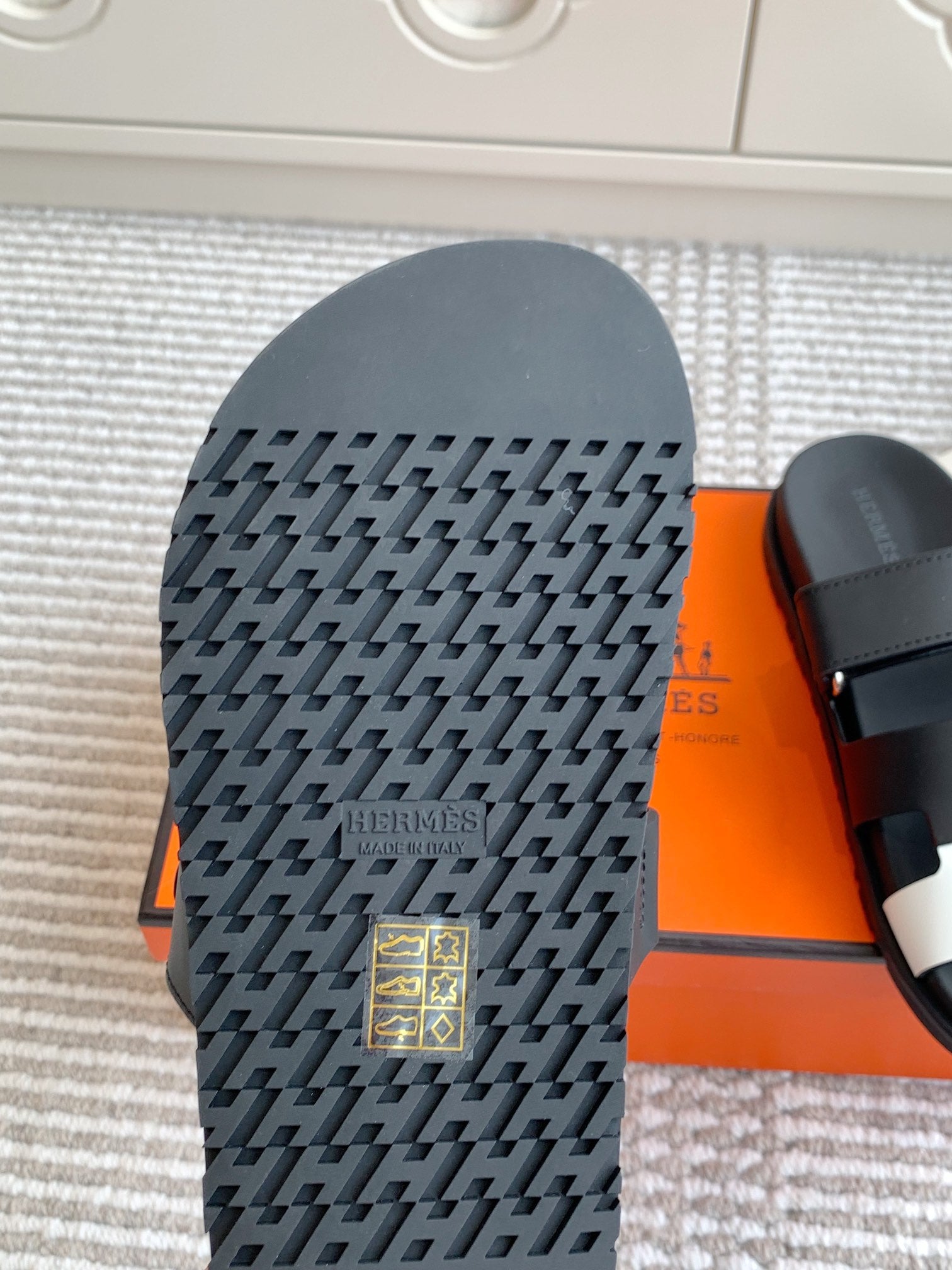 LuxluxHouse Best Quality Women Shoes Hermes