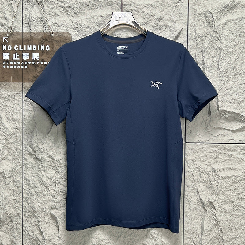 LuxluxHouse Best Quality Clothes T-shirt Arcteryx