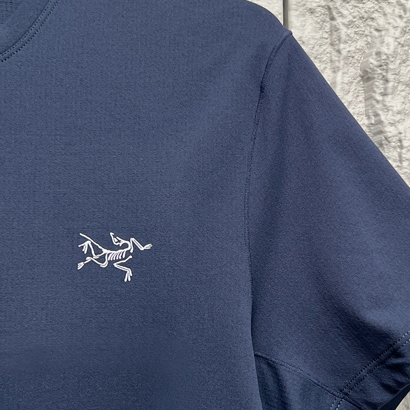 LuxluxHouse Best Quality Clothes T-shirt Arcteryx